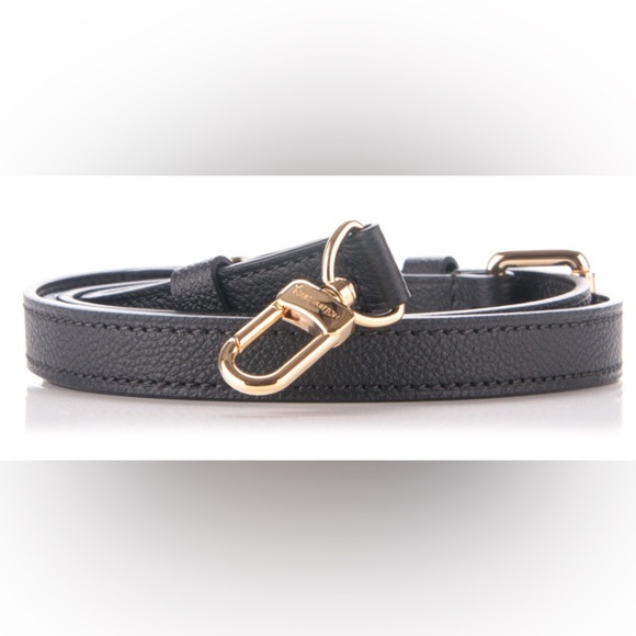 Black louis vuitton shoulder strap best sale